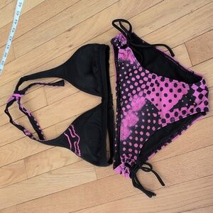 Fox Racing Reversible Triangle Top & Side Tie Bottoms Black & Pink M
